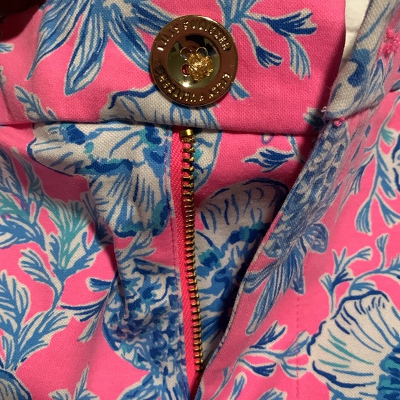 Lilly Pulitzer shorts - Picture 3 of 8